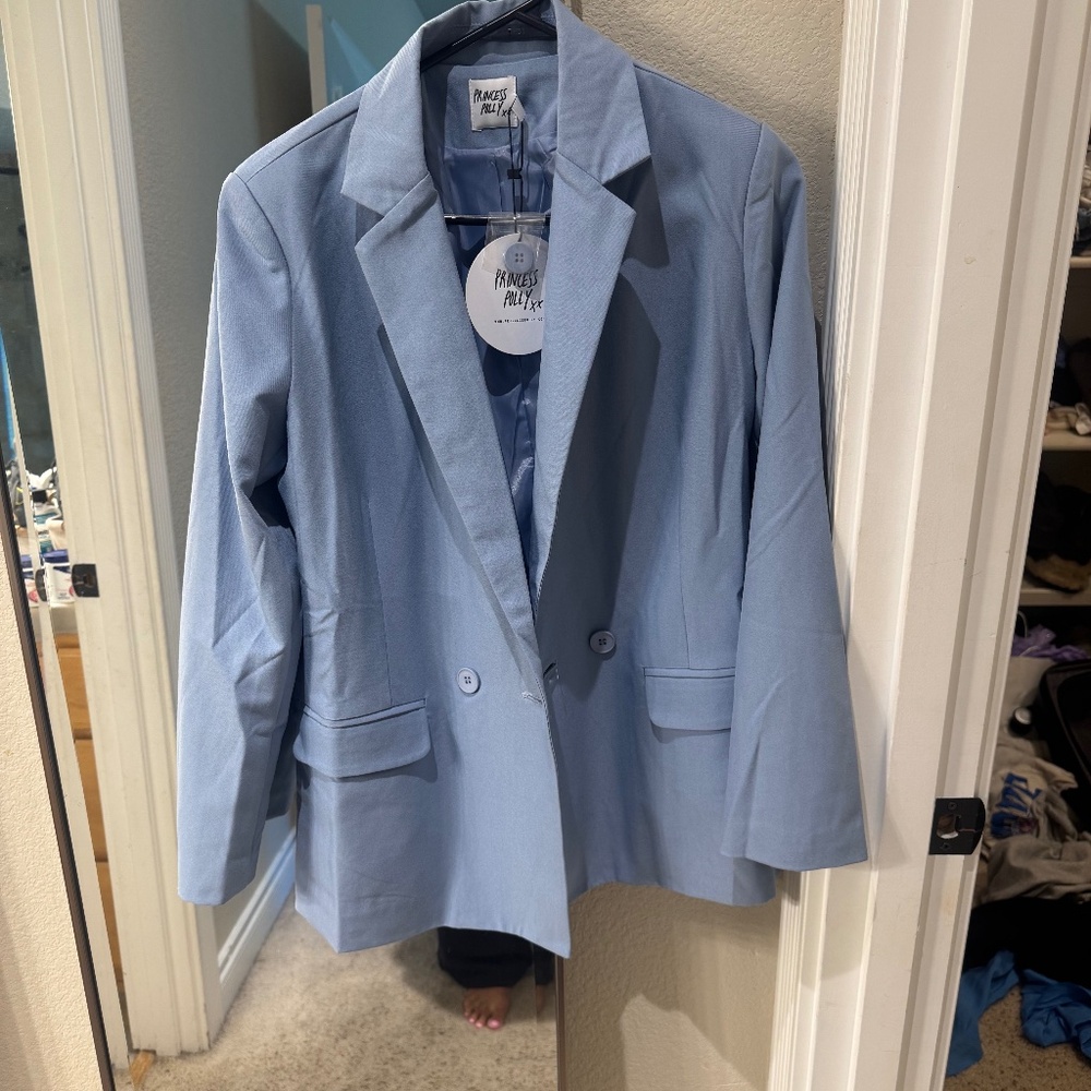 Blue blazer set with shorts